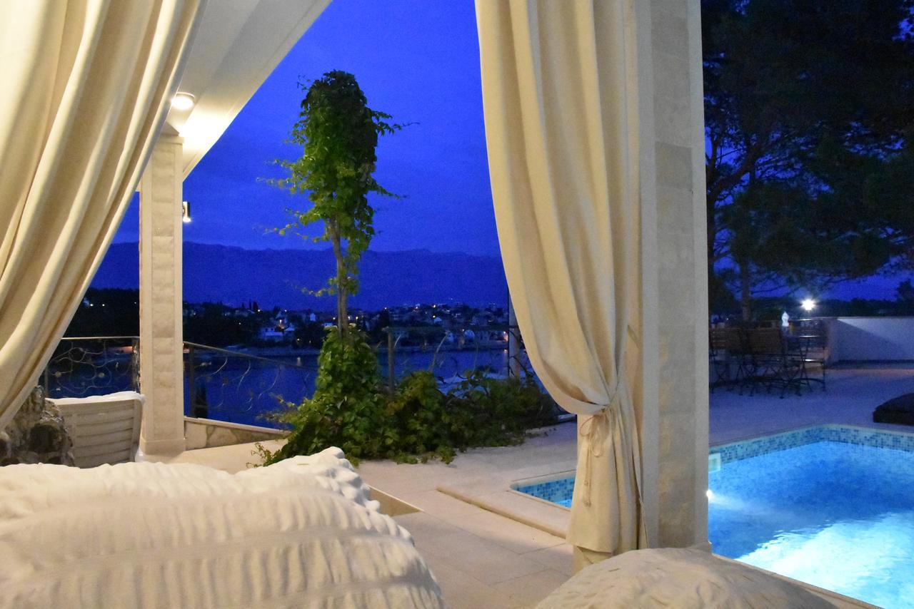 Villa Sky With Stunning View Selca エクステリア 写真